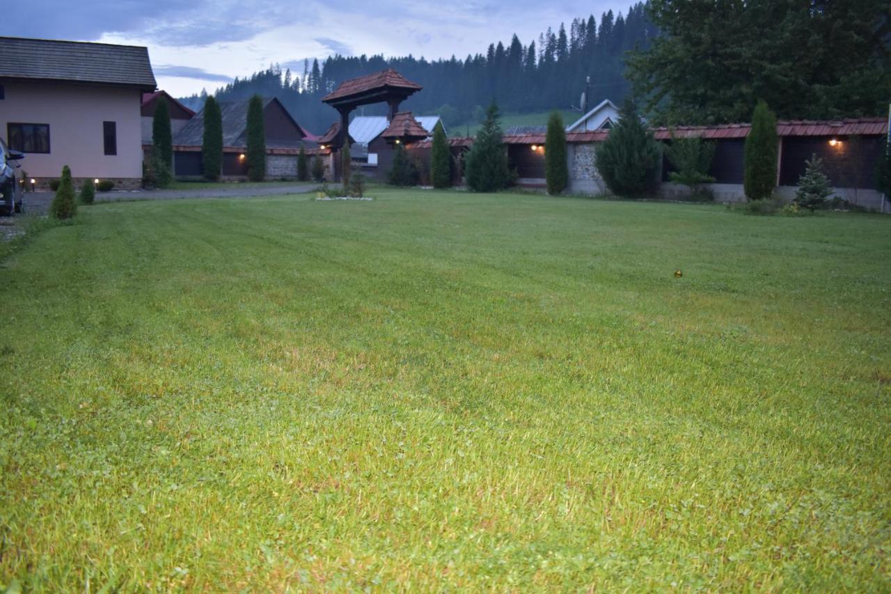 Clematis House Villa Voroneț Eksteriør billede