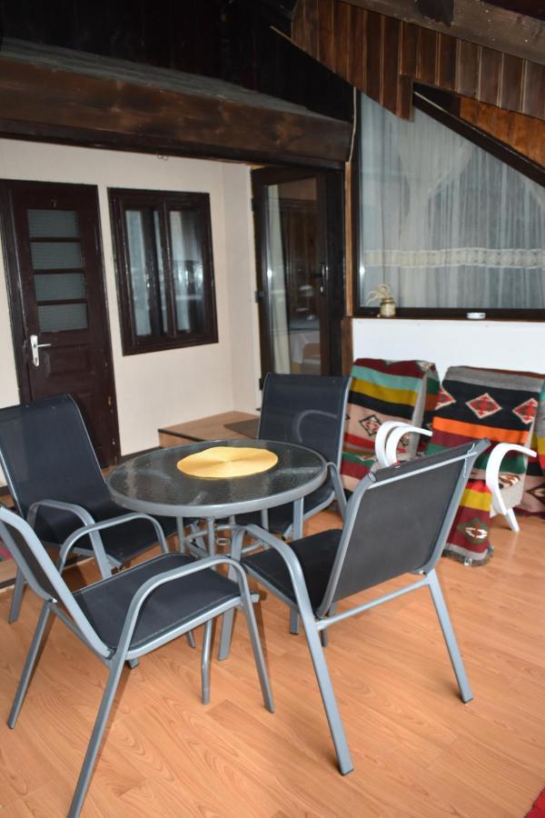 Clematis House Villa Voroneț Eksteriør billede