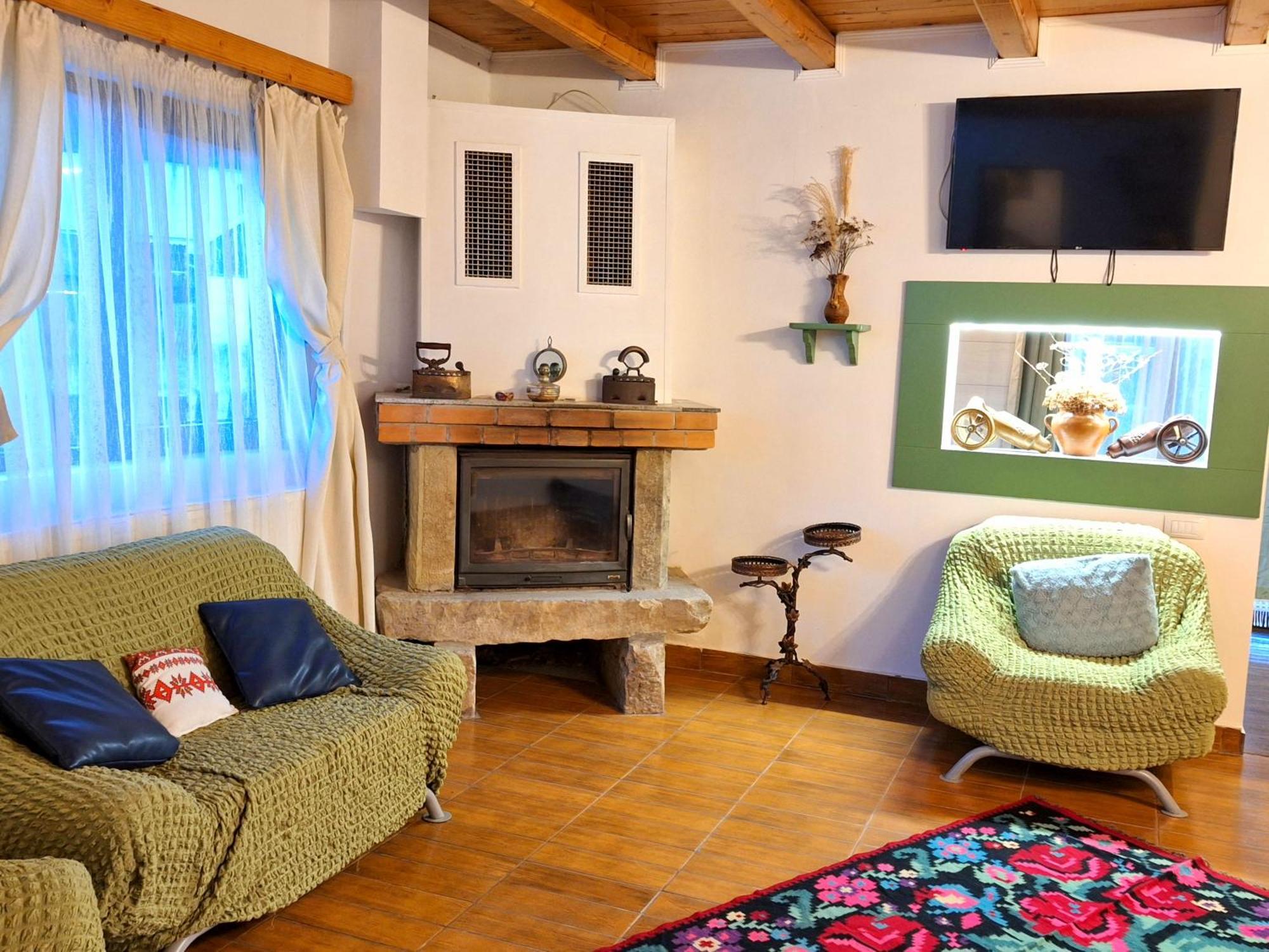 Clematis House Villa Voroneț Eksteriør billede